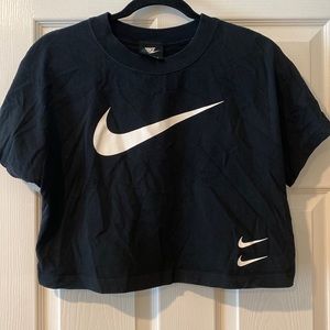 Nike Crop Top